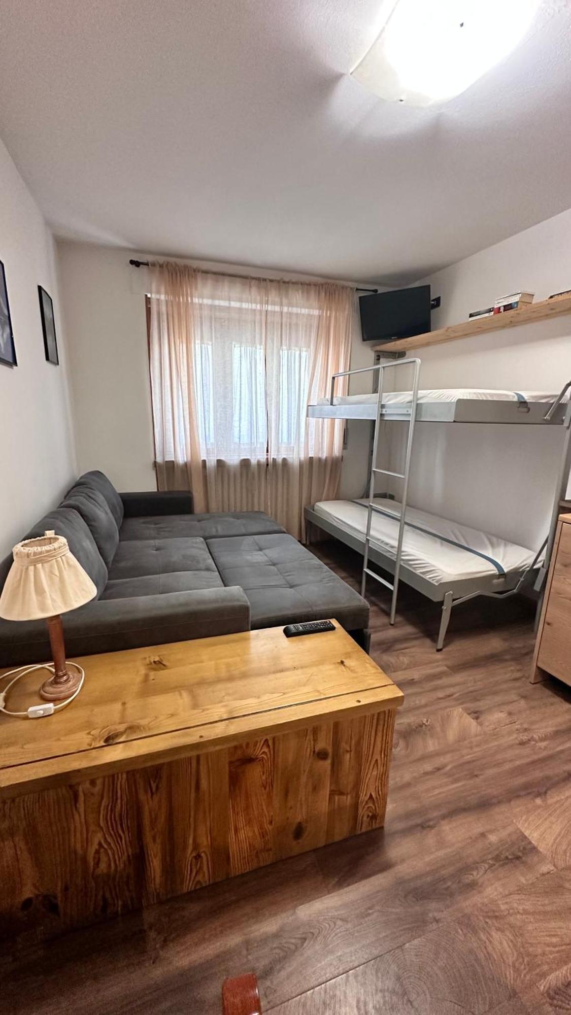 Bianca's Apartment *